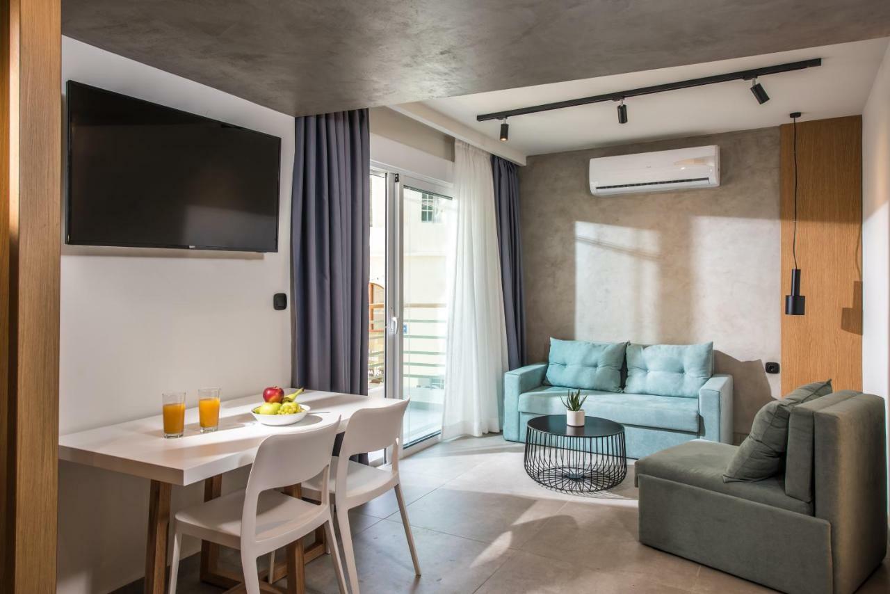 King'S Blue, Urban Suites Héraklion Extérieur photo